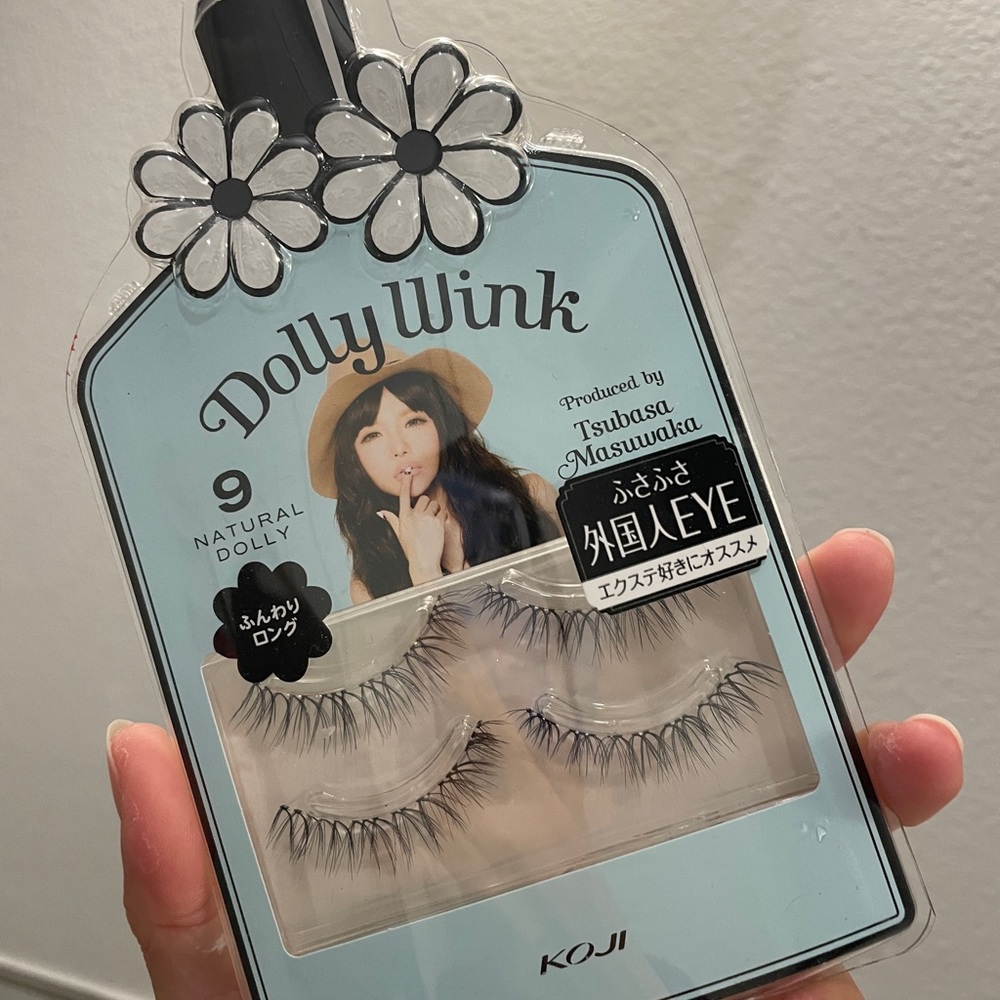 Dolly Wink Eyelash